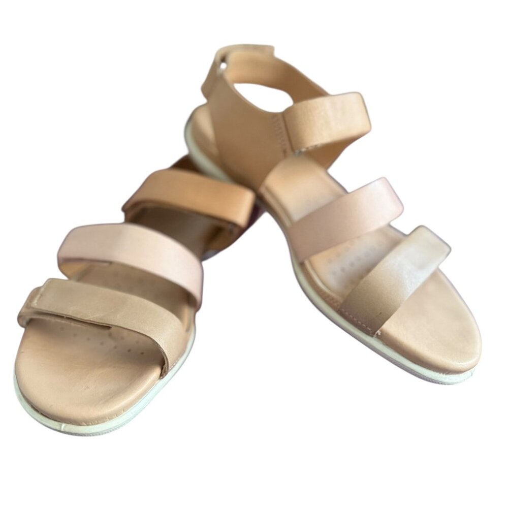 ECCO Flash Three Strap Sandal buttery leather WMNS Sz 9